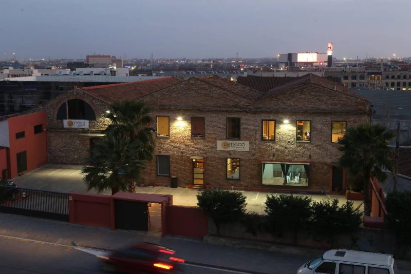 Sala de reunión mediana Ceneco, Cornellà De Llobregat — 4/5