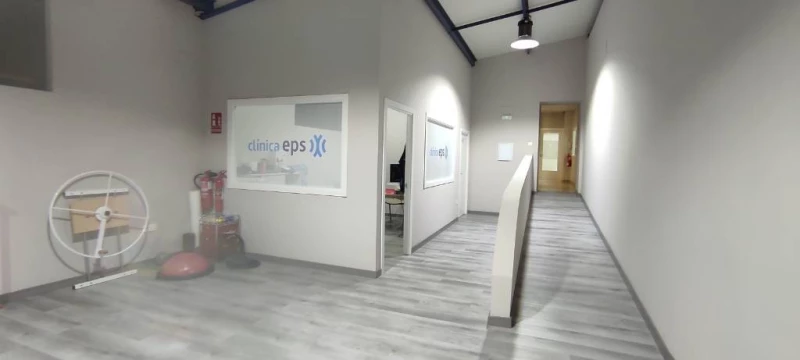 INSTALACION DE SUELOS DE MADERAS LAMINADOS VINILOS SPC, Sevilla — 6/14
