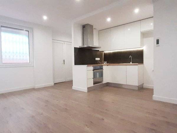 INSTALACIOND E SUELOS DE MADERAS LAMINADOS, Camas — 4/7