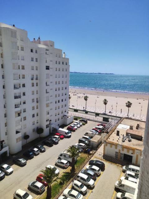 Se alquila apartamento en el Puerto de Santa Maria junto a la playa