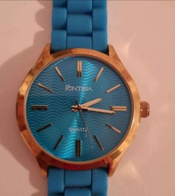 Reloj azul de mujer