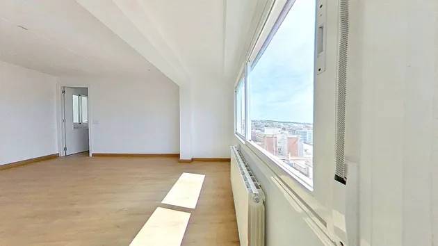 INSTALACION DE SUELOS DE MADERAS LAMINADOS VINILOS SPC, Sevilla — 2/14