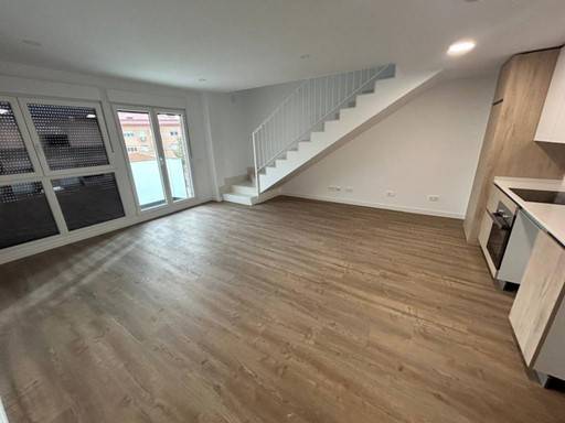INSTALACION DE SUELOS DE MADERAS LAMINADOS, Espartinas — 10/13