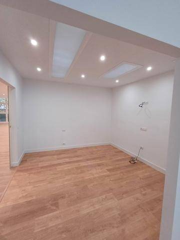 Instalacion de suelos de maderas laminados vinilos spc, Sevilla — 3/15