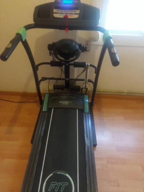 Máquina profesional de fitness de andar y correr